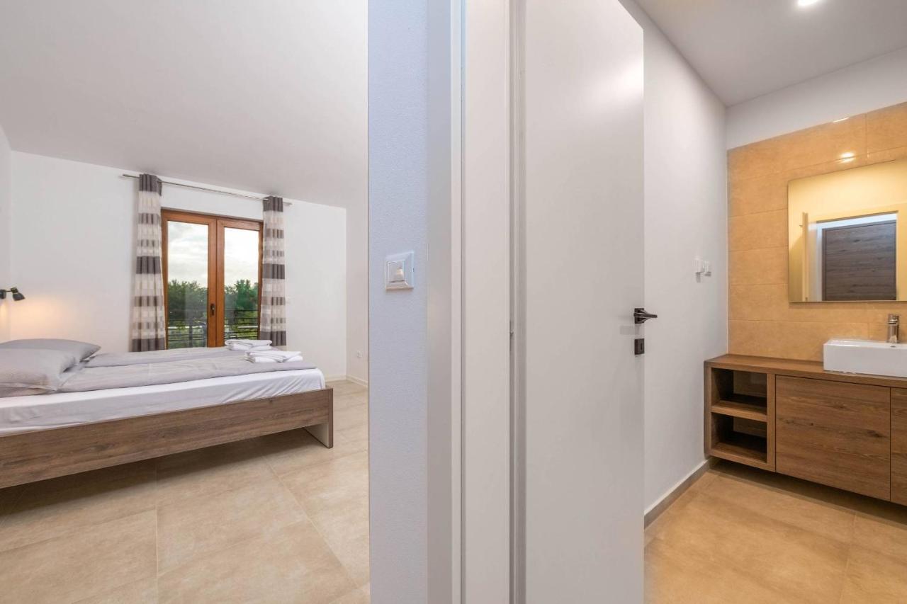 Holiday House Evida Poreč Zewnętrze zdjęcie